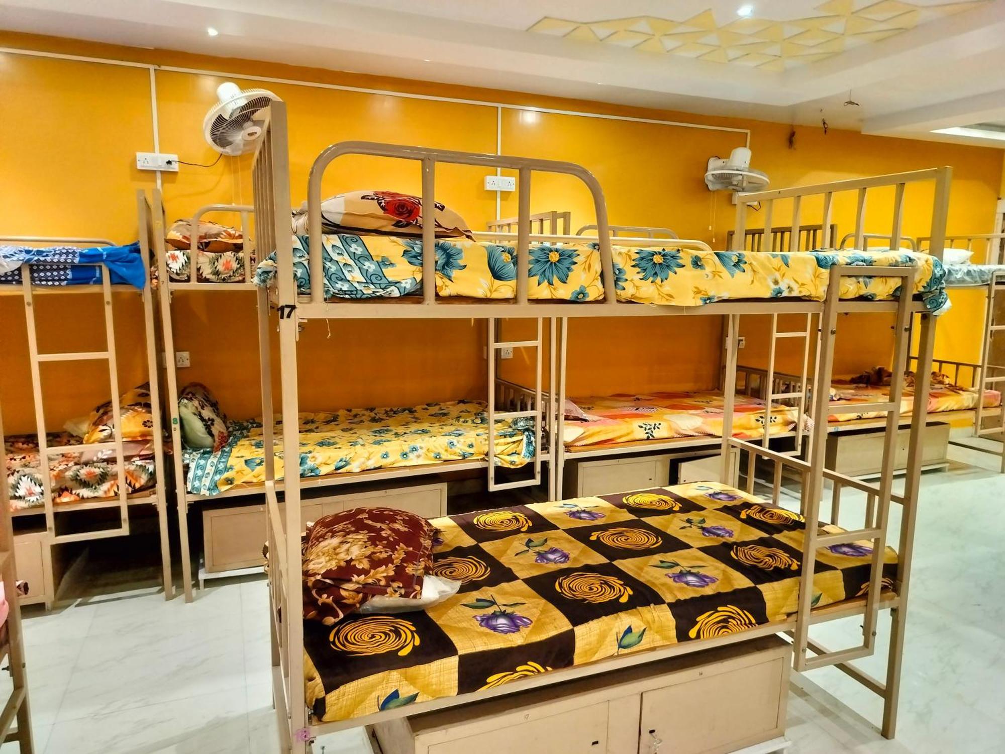 Sri Durga Jatri Nibasa Hostel Brahmapur Εξωτερικό φωτογραφία